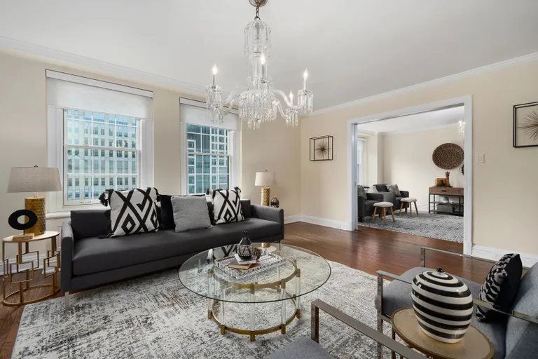New York City Real Estate | View 210 E Pearson, 11CD | room 4 | View 5