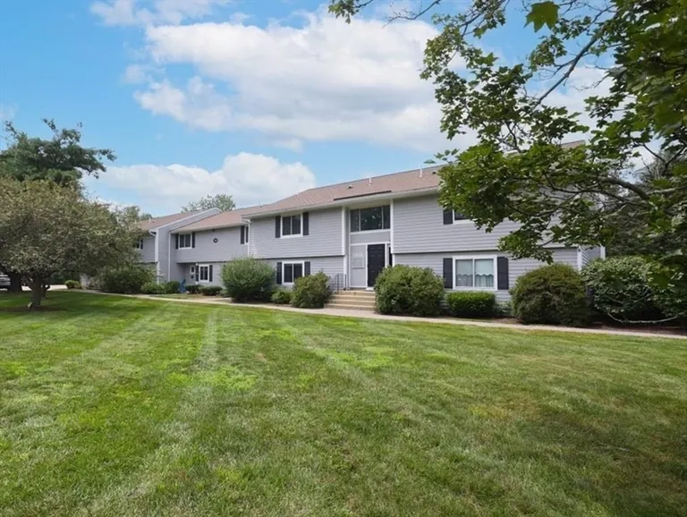 Boston, MA Real Estate | View 15 Beals Cove Rd #J | room 12 | View 13