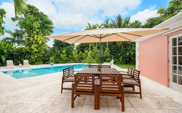 New York City Real Estate | View Lyford Cay Golf Course Ho, 7 | Listing | View 3