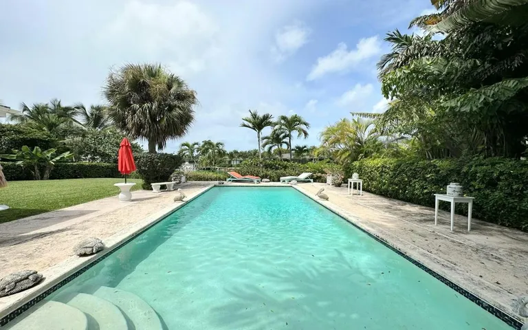New York City Real Estate | View Lyford Cay Canal Home, 2 | Listing | View 18