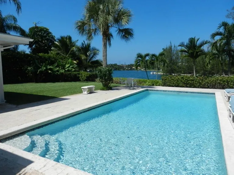 New York City Real Estate | View Lyford Cay Canal Home, 2 | Listing | View 4