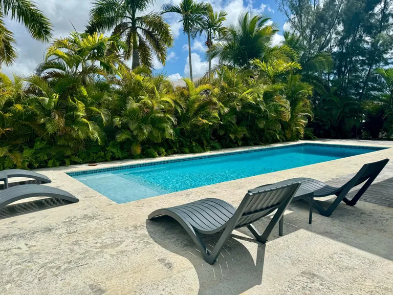 New York City Real Estate | View Coconut Cove, 305 | 3 Beds, 2 Baths | View 1