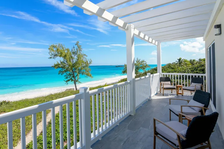 Breakwater Drive 10848, Bahama Sound Property for sale