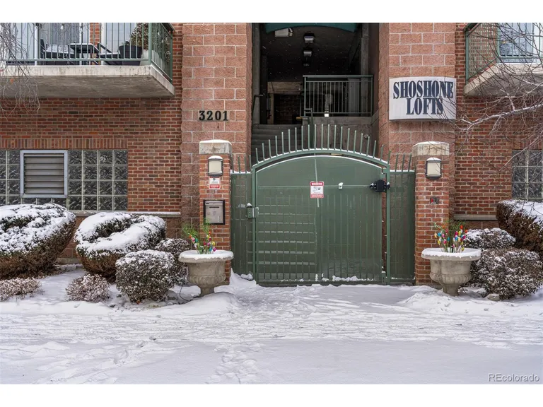 3201 Shoshone St 103, Denver, CO 80211 Property for sale