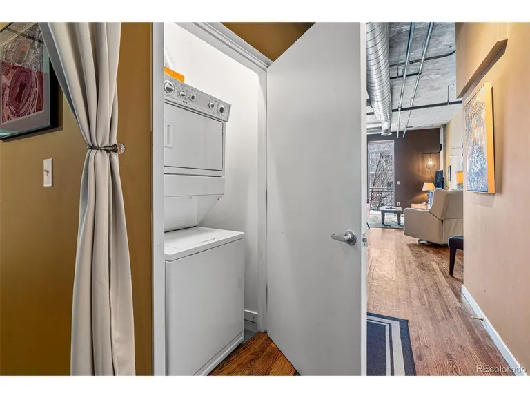 3201 Shoshone St 103, Denver, CO 80211 Property for sale