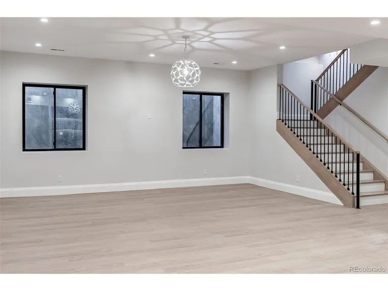 New York City Real Estate | View 60 S Glencoe St | Listing | View 35