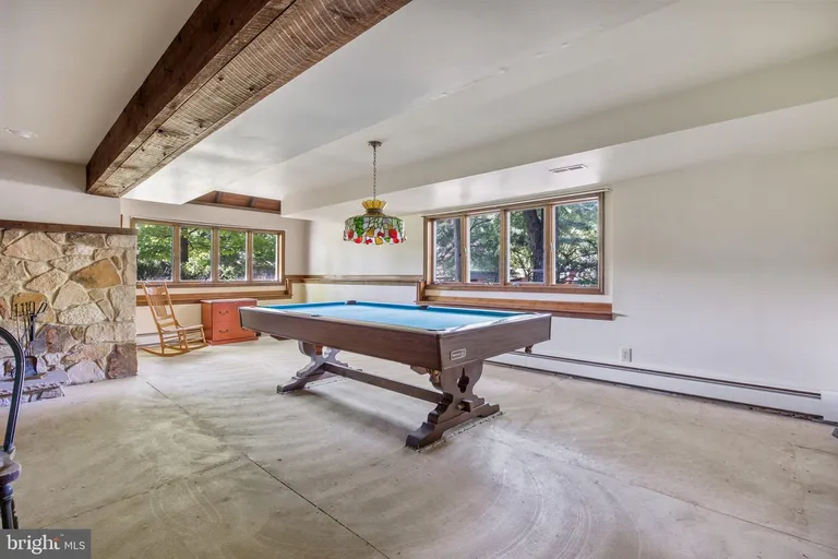 331 Tom Brown Rd, Moorestown, NJ 08057 Property for sale