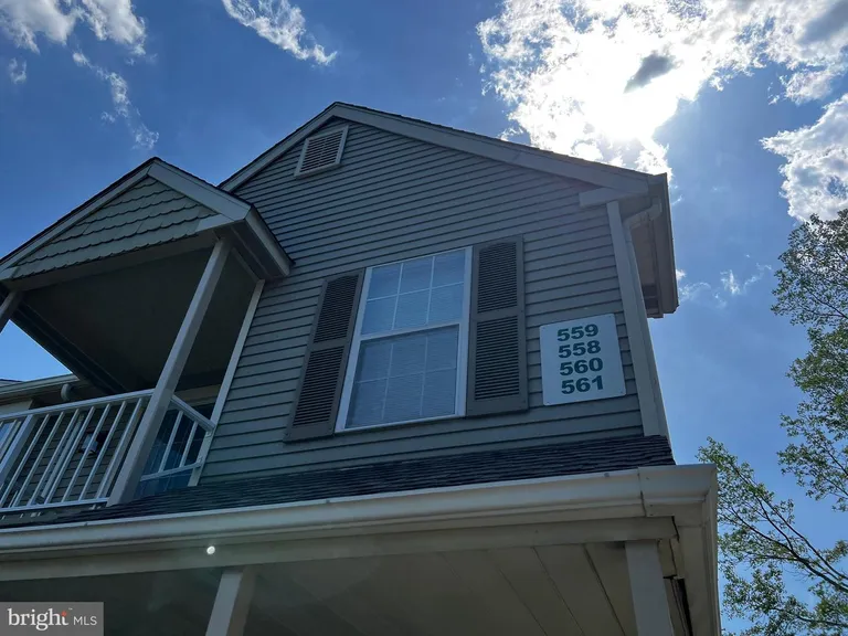 561 THORNWOOD, MOUNT LAUREL, NJ 08054 Property for sale