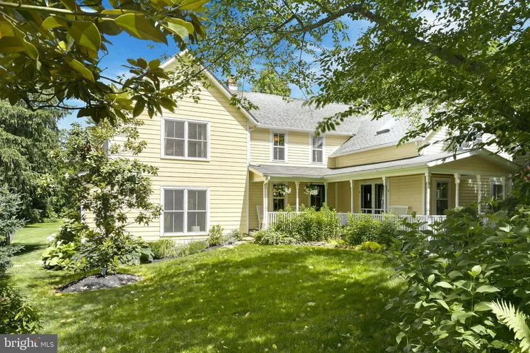 155 OLD PHILADELPHIA, RIEGELSVILLE, PA 18077 Property for sale