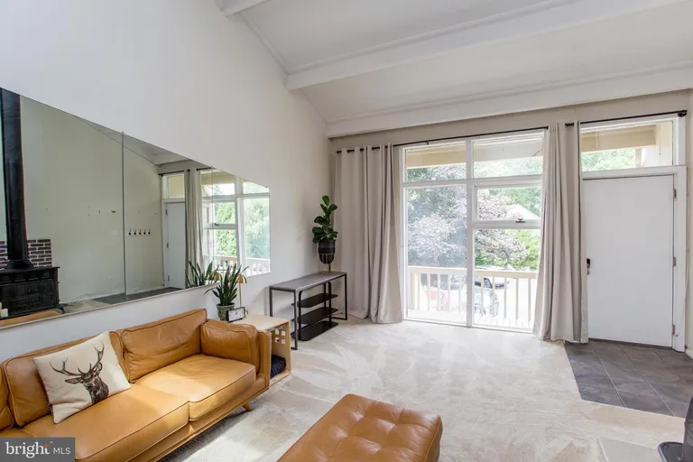 New York City Real Estate | View 21 OSCAR HAMMERSTEIN, 21b | Listing | View 2