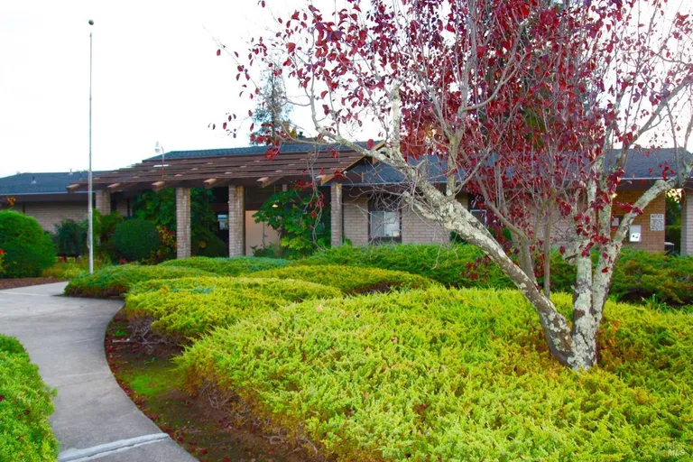 61 Coronado, Santa Rosa, CA 95409 Property for sale