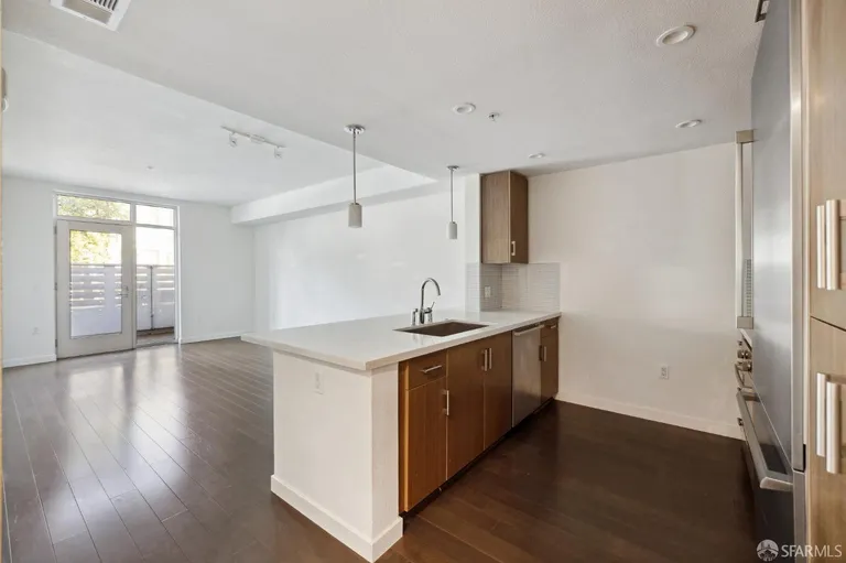 New York City Real Estate | View 2655 Bush Street, 109 | Listing | View 7