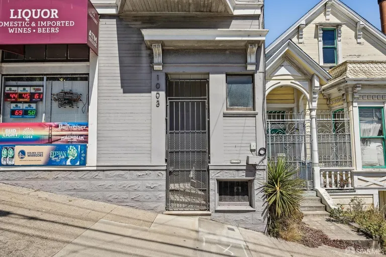 New York City Real Estate | View 1001 Castro | Listing | View 4