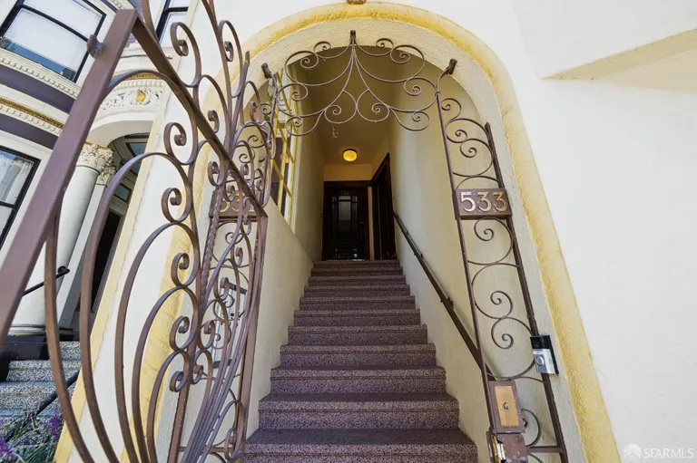 531 Baker, San Francisco, CA 94117 Property for sale