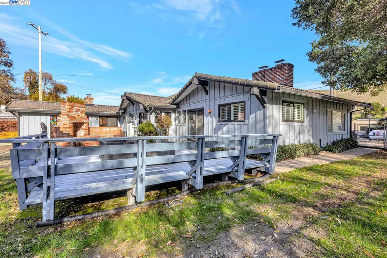 8160 Crow Canyon Rd, Castro Valley, CA 94552 Property for sale