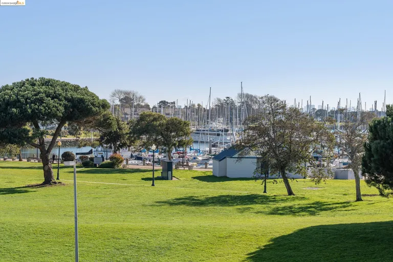 1205 Melville Sq 309, Richmond, CA 94804 Property for sale