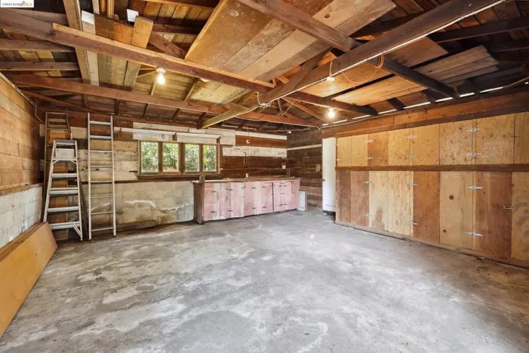5556 San Pablo Dam Rd, El Sobrante, CA 94803 Property for sale