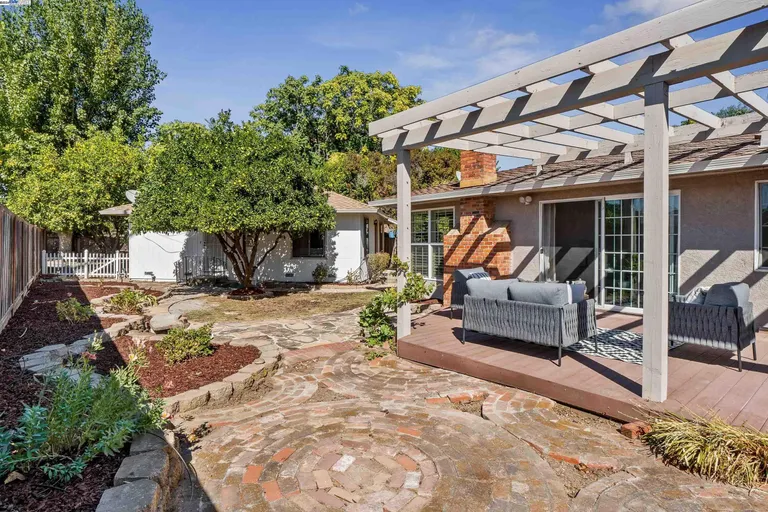 38011 Temple Way, Fremont, CA 94536 Property for sale