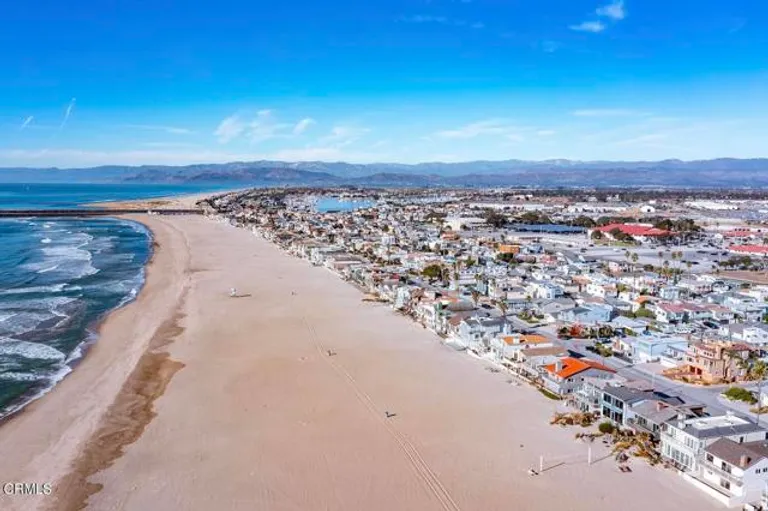 516 Ocean Drive, Oxnard, CA 93035 Property for sale