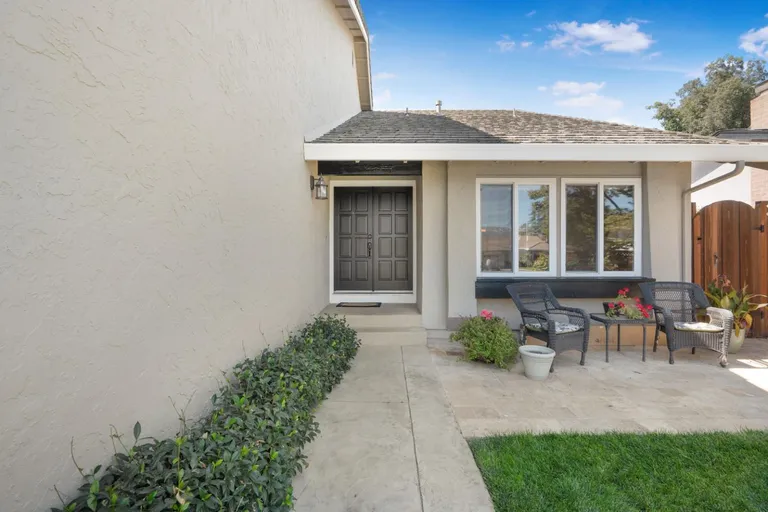 16711 Willow Creek Drive, Hill, CA 95037 Property for sale