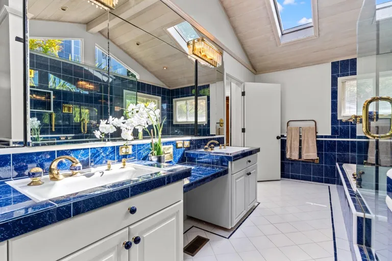 445 Parrott Drive, San Mateo, CA 94402 Property for sale