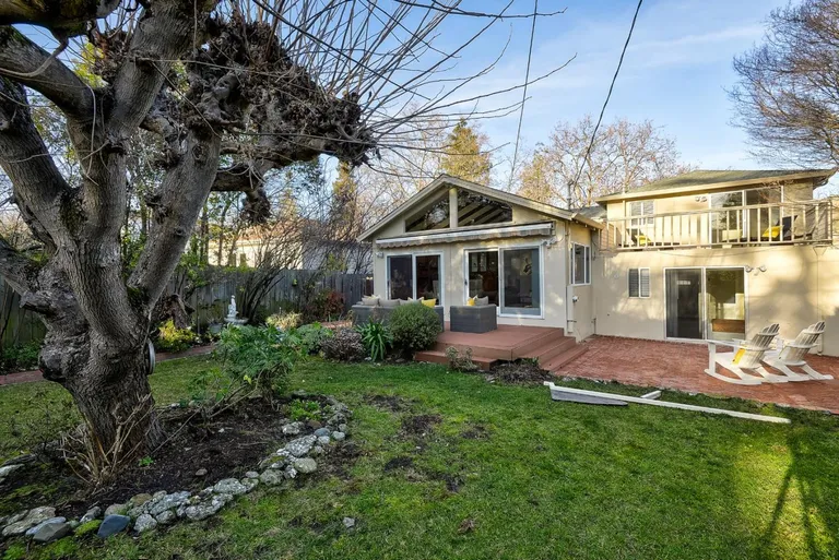 1898 Alameda De Las Pulgas, Redwood City, CA 94061 Property for sale