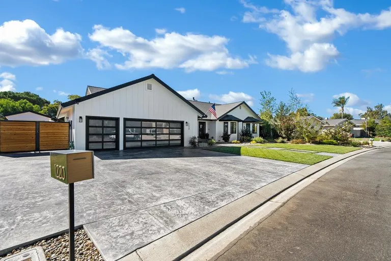 1220 Ridgemark, HOLLISTER, CA 95023 Property for sale