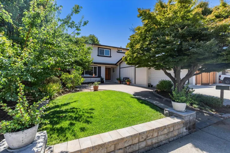 36 Victoria Drive, GILROY, CA 95020 Property for sale