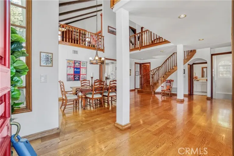 21024 Topochico Drive, Woodland Hills, CA 91364 Property for sale