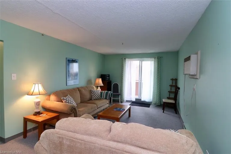 4692 Crysler Avenue 305, Niagara Falls Property for sale