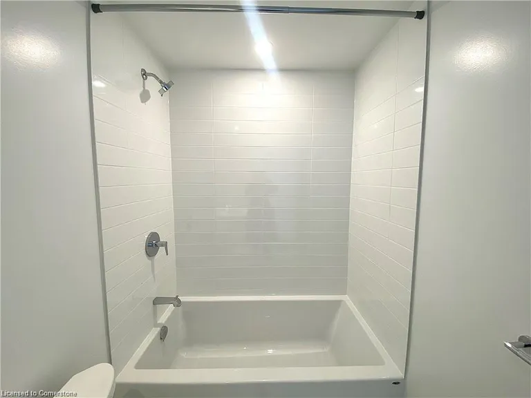 Ontario Real Estate | View 48 Power, 1802 | Listing | View 30