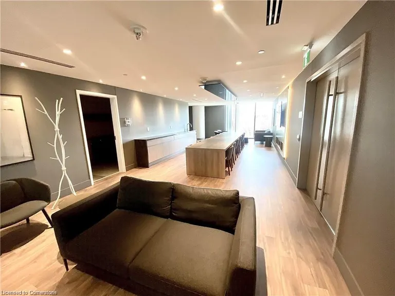Ontario Real Estate | View 48 Power, 1802 | Listing | View 33