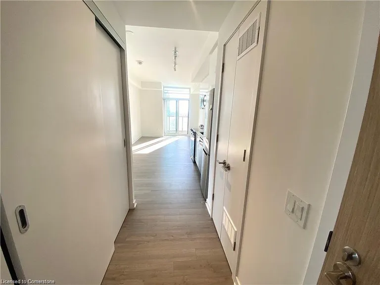 Ontario Real Estate | View 48 Power, 1802 | Listing | View 13