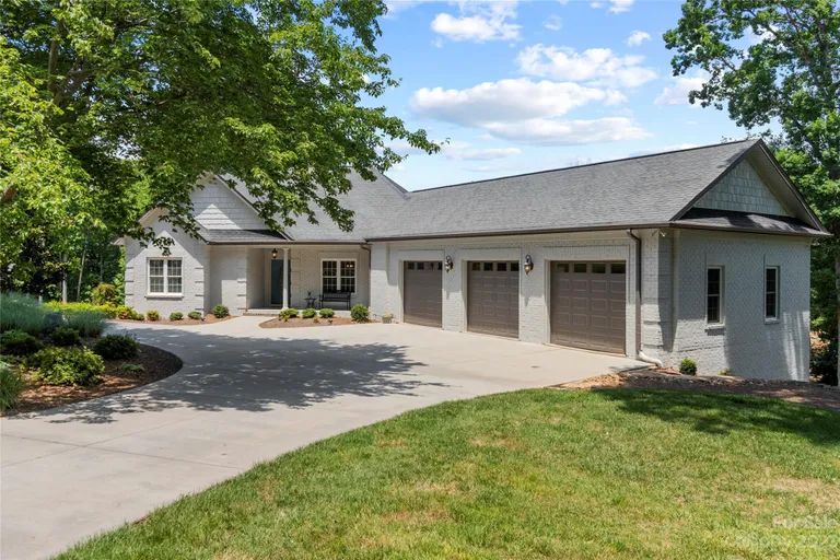 252 Greenbay Road, Mooresville, NC 28117 Property for sale