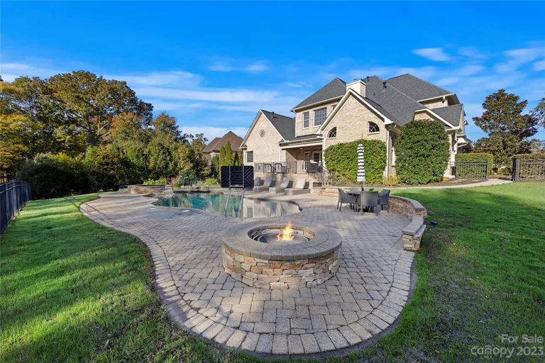 1211 Hadley Park Lane, Weddington, NC 28104 Property for sale