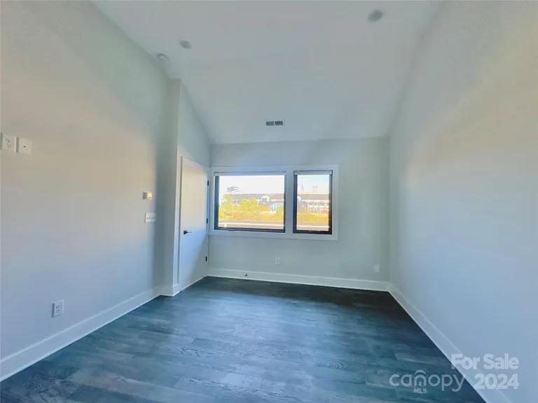 New York City Real Estate | View 1228 Minter Place | Listing | View 40