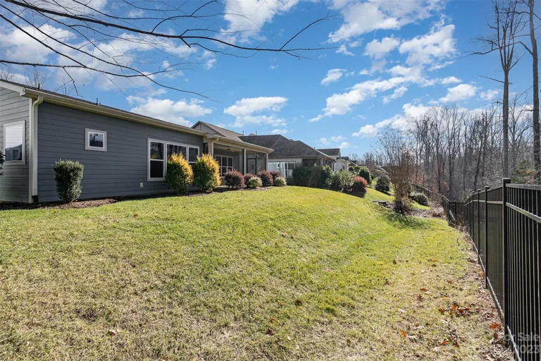 148 Chimney Rock Court Denver NC 28037 Property for sale