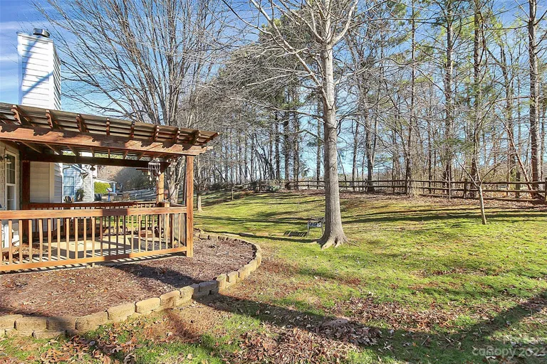 13006 Peacock Lane, Charlotte, NC 28215 Property for sale