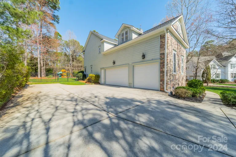 124 Ironwood Court Mooresville NC 28117 Property for sale