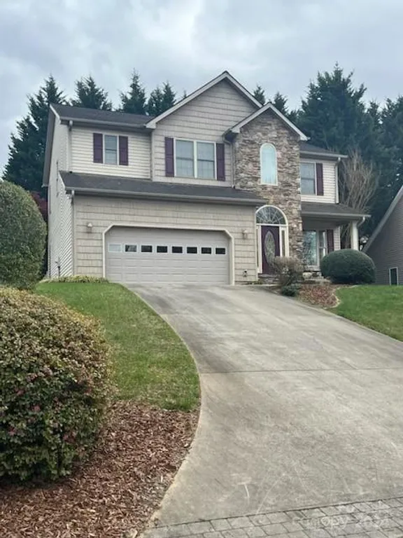 219 Rivercrest Boulevard, Arden, NC 28704 Property for sale