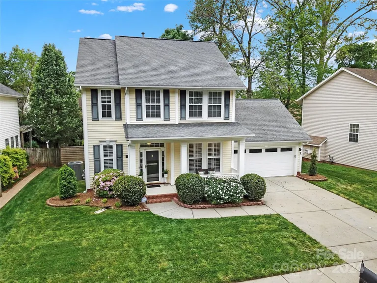 New York City Real Estate | View 6717 Charter Hills Road | 3 Beds, 2 Baths | View 1