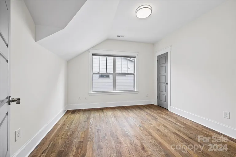 New York City Real Estate | View 2813 Holt Street | Listing | View 25