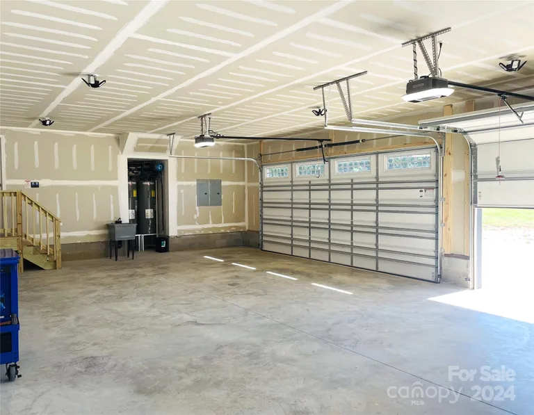 1111 Farm Creek 12, Waxhaw, NC 28173 Property for sale