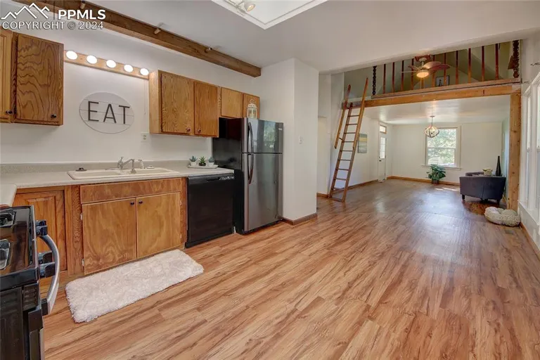 2410 W Kiowa, Colorado Springs, CO 80904 Property for sale