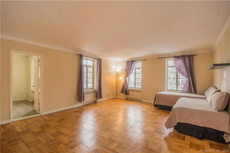 20 Outlook Avenue 106, West Hartford, CT 06119 Property for sale