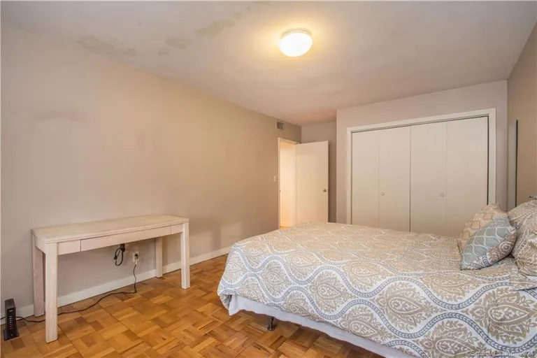 20 Outlook Avenue 106, West Hartford, CT 06119 Property for sale