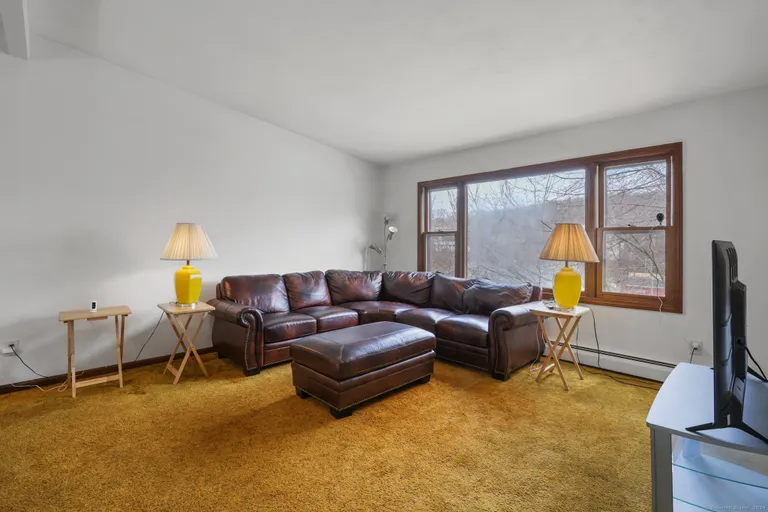 147 Williamson Drive, Waterbury, CT 06710 Property for sale