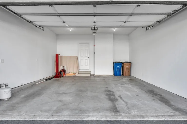 61 Bridlewood Lane, Vernon, CT 06066 Property for sale