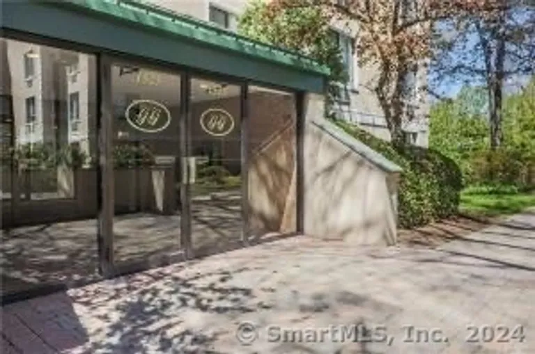 New York City Real Estate | View 1525 East Putnam Avenue | Listing | View 23