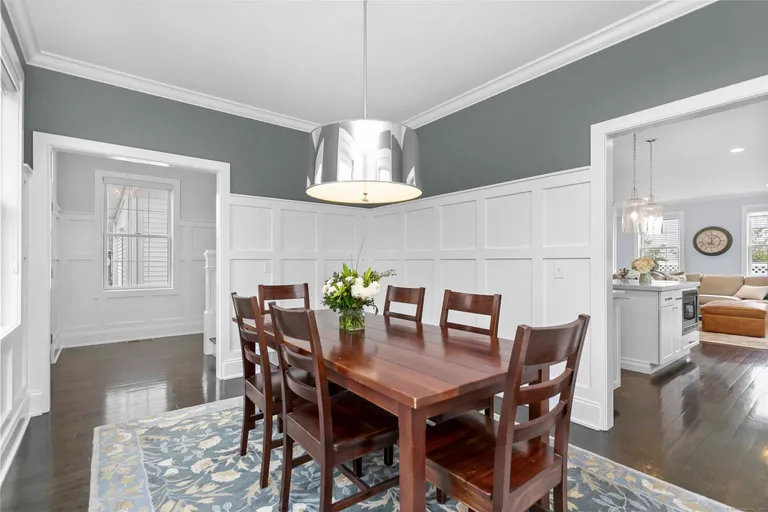 10 Pansy Road, Fairfield, CT 06824 Property for sale